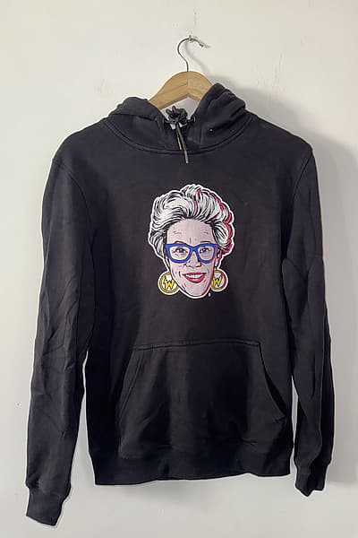 Graphic Portrait Black Pullover Hoodie — pre-loved on Thrifted.mt