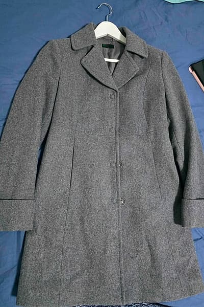 Grey Wool Blend Coat by STILE BENETTON — pre-loved on Thrifted.mt