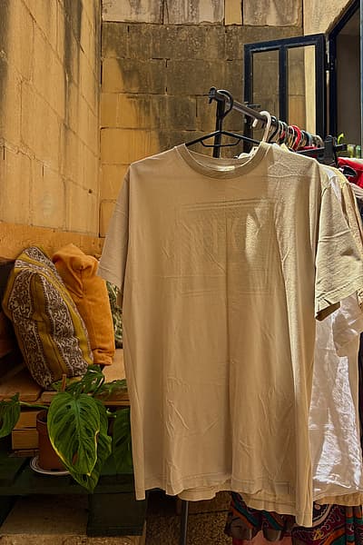 Distressed Nike Beige Graphic T-Shirt by Nike — pre-loved on Thrifted.mt