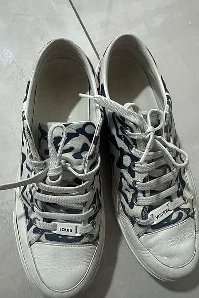 Louis Vuitton x Urs Fischer by Louis Vuitton — pre-loved on Thrifted.mt