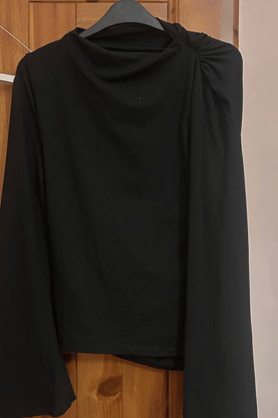 Black Long Sleeve Draped Top by SHEIN — pre-loved on Thrifted.mt