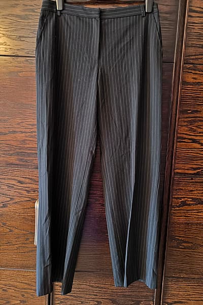 Kookai pinstripe tailored trousers by Kookai — pre-loved on Thrifted.mt