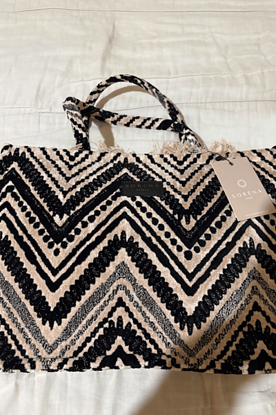 Sorena Zigzag Pattern Fringe Tote Bag — pre-loved on Thrifted.mt