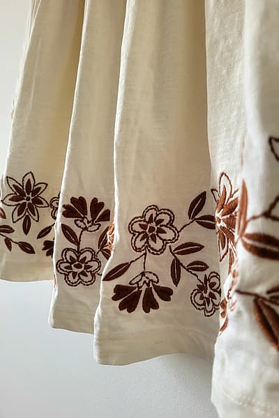 Embroidered Off-Shoulder Top — pre-loved on Thrifted.mt