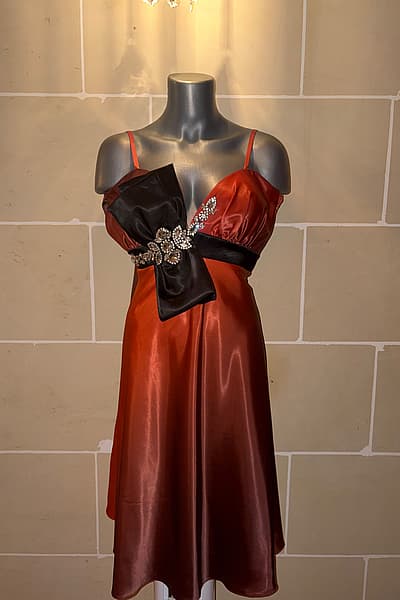 Orange Black Gradient Satin Formal Dress EU44/XL — pre-loved on Thrifted.mt