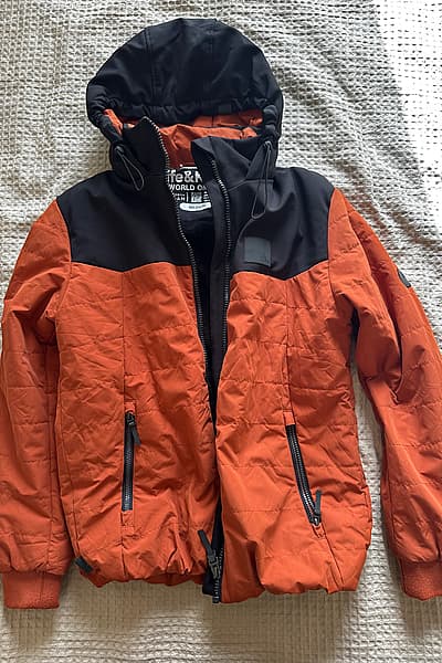 Vegan Jacket, size: medium — pre-loved on Thrifted.mt