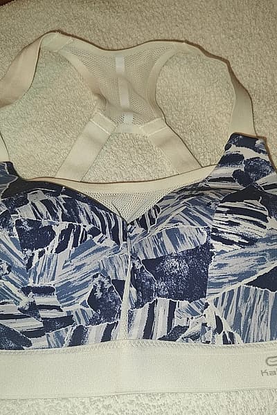 Kalenji Patterned Sports Bra by Kalenji — pre-loved on Thrifted.mt
