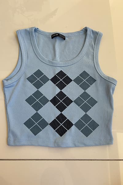 Argyle Ribbed Crop Vest Top by SHEIN — pre-loved on Thrifted.mt