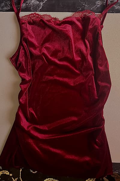 Red short length velvet dress  by SHEIN  — pre-loved on Thrifted.mt