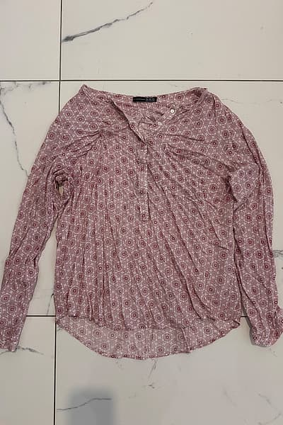 Patterned long-sleeve bohemian blouse by Atmosphere — pre-loved on Thrifted.mt