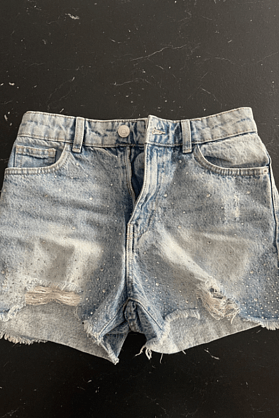 Calliope embellished denim shorts by Calliope — pre-loved on Thrifted.mt