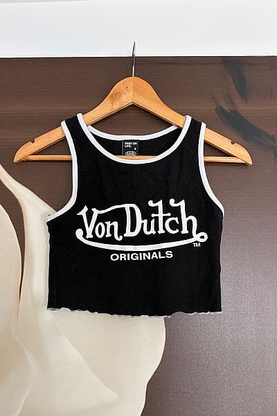 Top corto Von Dutch Originals by Von Dutch — pre-loved on Thrifted.mt