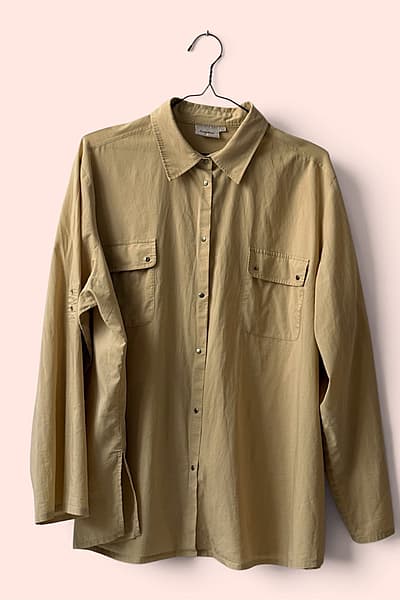 Beige button-up utility shirt by Grandiosa — pre-loved on Thrifted.mt