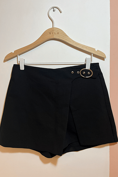 Bershka Buckle Detail Skort by Bershka — pre-loved on Thrifted.mt