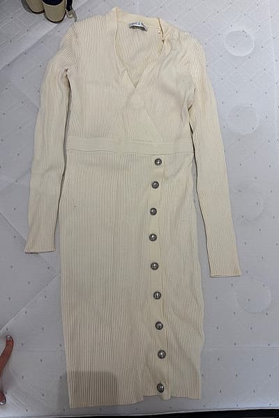 Guess Cream Ribbed Button Dress by Guess — pre-loved on Thrifted.mt