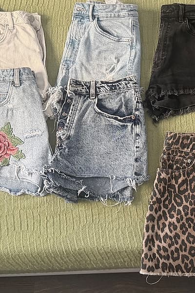 Shorts e 2 gonne Zara Ottime condizioni by Zara — pre-loved on Thrifted.mt