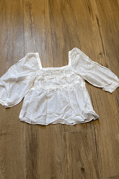 White Square Neck Puff Sleeve Blouse by Max & CO — pre-loved on Thrifted.mt