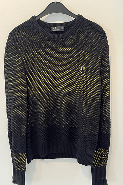 Fred Perry Black Knit Jumper by Fred Perry — pre-loved on Thrifted.mt
