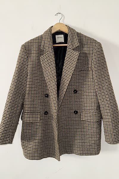 Bershka Check Double Breasted Blazer by Bershka — pre-loved on Thrifted.mt