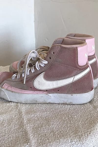 Nike Pink Suede High-Top Trainers by Nike — pre-loved on Thrifted.mt