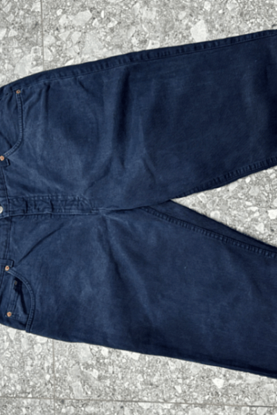 Mustang dark denim shorts by Mustang — pre-loved on Thrifted.mt