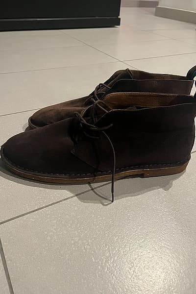 Polo Ralph Lauren Suede Chukka Boots by Polo Ralph Lauren — pre-loved on Thrifted.mt