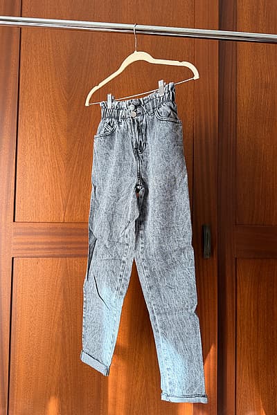 Tally Weijl Grey Jeans — pre-loved on Thrifted.mt