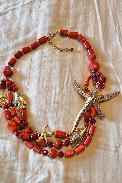 Red Beaded Sea Life Necklace — pre-loved on Thrifted.mt