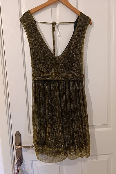 Metallic gold party mini dress — pre-loved on Thrifted.mt