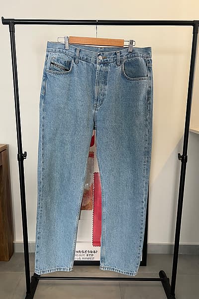RAVANI Jeans – Straight Fit | Light Blue | Size 32 | Berlin Brand — pre-loved on Thrifted.mt