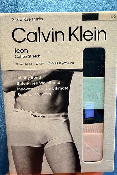 Calvin Klein Cotton Trunk Set of 3 by Calvin Klein — pre-loved on Thrifted.mt