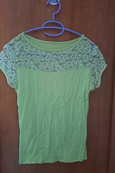 Lime Green Lace Top — pre-loved on Thrifted.mt