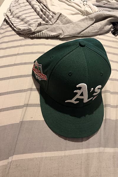 New Era Oakland Athletics Cap by New Era — pre-loved on Thrifted.mt