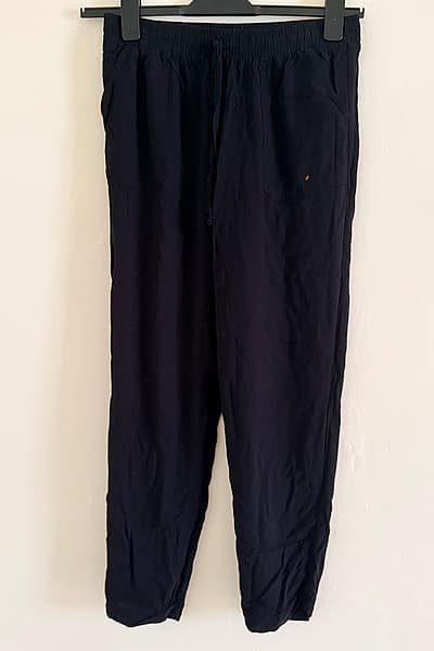 Black Casual Drawstring Trousers — pre-loved on Thrifted.mt
