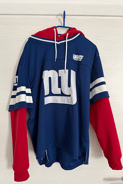 NFL Giants Hooded Top by NFL Team Apparel — pre-loved on Thrifted.mt