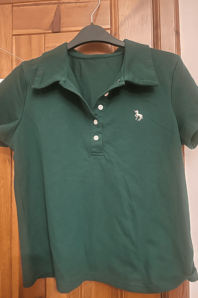 Short Sleeved Green Polo Shirt by Dazy — pre-loved on Thrifted.mt
