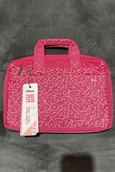 Pink heart pattern laptop bag by Trust — pre-loved on Thrifted.mt