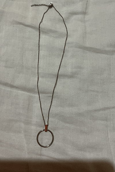 Silver Ring Pendant Chain Necklace — pre-loved on Thrifted.mt