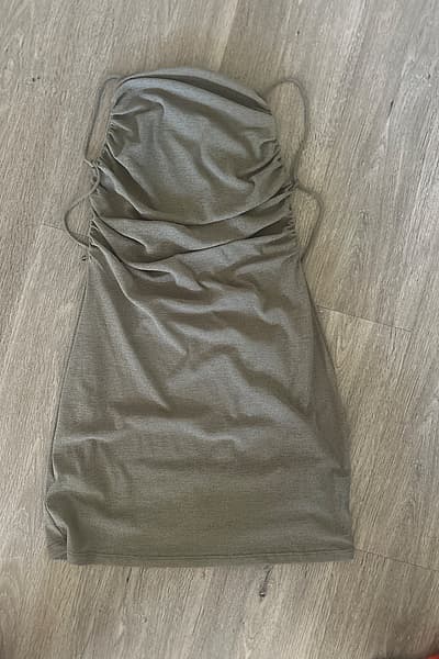 Green tie-back mini dress — pre-loved on Thrifted.mt