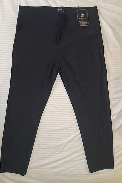 Black Skinny Fit Smart Trousers — pre-loved on Thrifted.mt