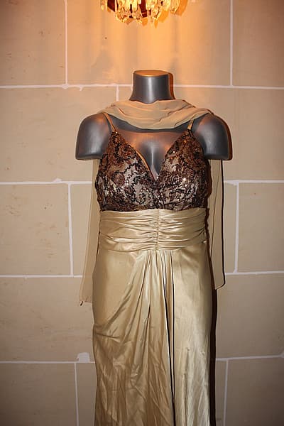 Gold Satin Evening Dress EU40 by Helin Abiye — pre-loved on Thrifted.mt