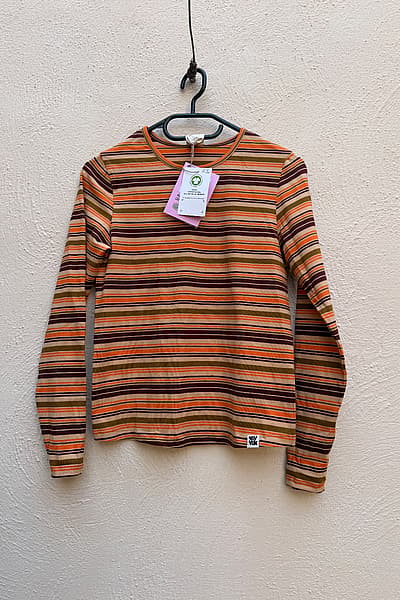 Lucy and Yak striped top by Lucy & Yak — pre-loved on Thrifted.mt