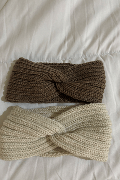Knitted Twist Knot Headband Set — pre-loved on Thrifted.mt