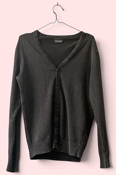 Watsons Vintage Dark Grey Cardigan by Watsons — pre-loved on Thrifted.mt