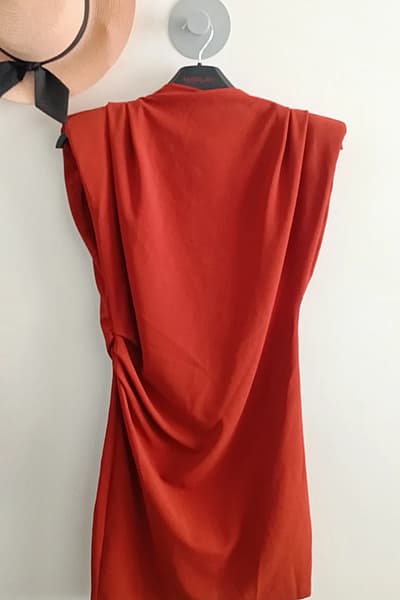 Sleeveless Ruched Mini Dress — pre-loved on Thrifted.mt