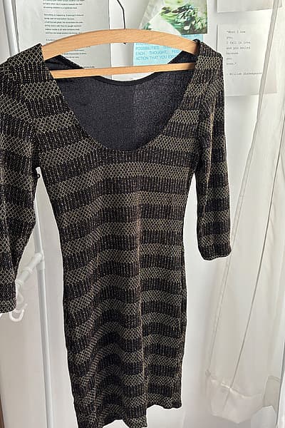 Gold Glitter Miss Selfridge Dress — pre-loved on Thrifted.mt