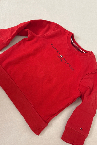 Tommy Hilfiger red cotton sweatshirt by Tommy Hilfiger — pre-loved on Thrifted.mt