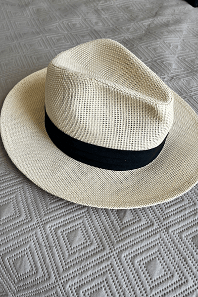 Straw Fedora Style Hat — pre-loved on Thrifted.mt