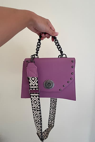 Leather bag by Bonendis — pre-loved on Thrifted.mt