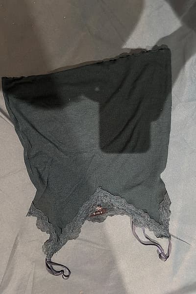 Black Lace Trim Ribbed Camisole by AMIS — pre-loved on Thrifted.mt